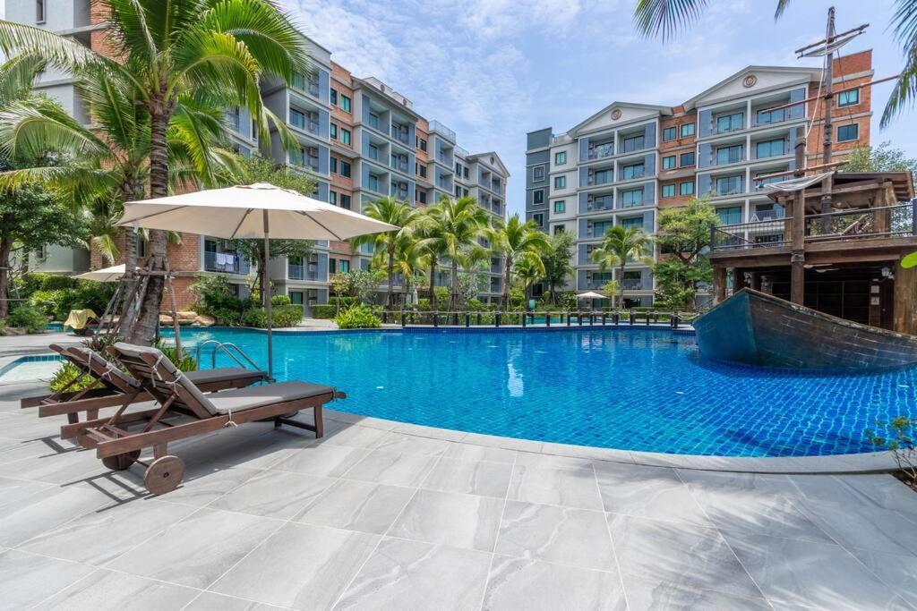 Title Naiyang Residence Excellent Location With Pool View Nai Yang Beach Esterno foto